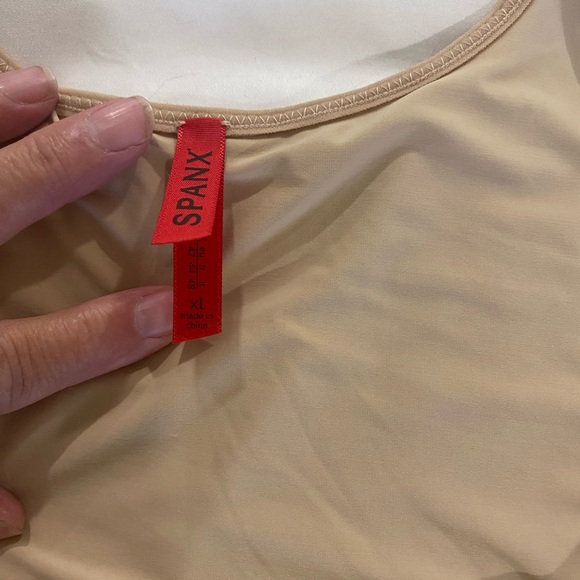 Spanx shape-wear slip - Picture 2 of 9